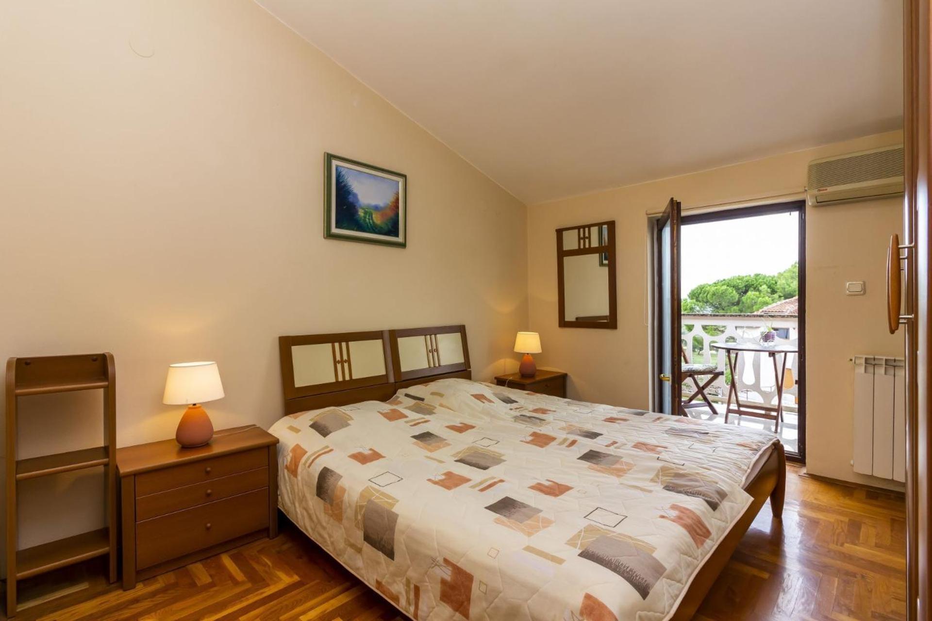 Apartments Mir Fazana Luaran gambar