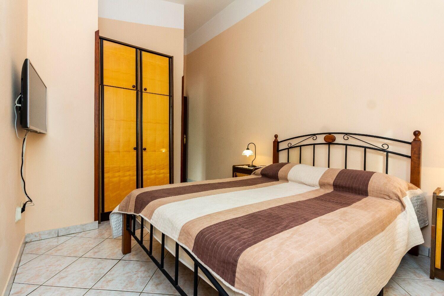 Apartments Mir Fazana Luaran gambar