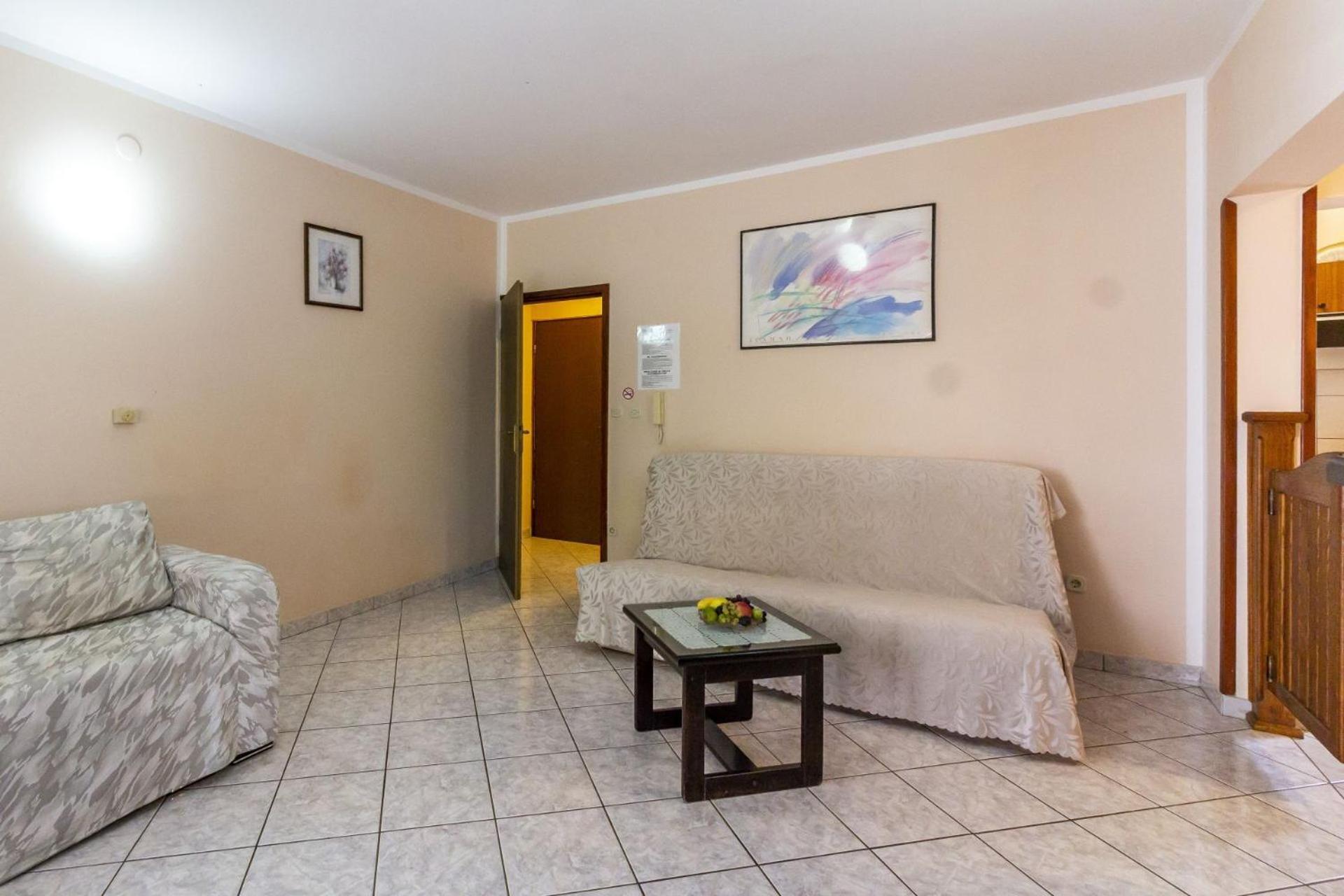 Apartments Mir Fazana Luaran gambar