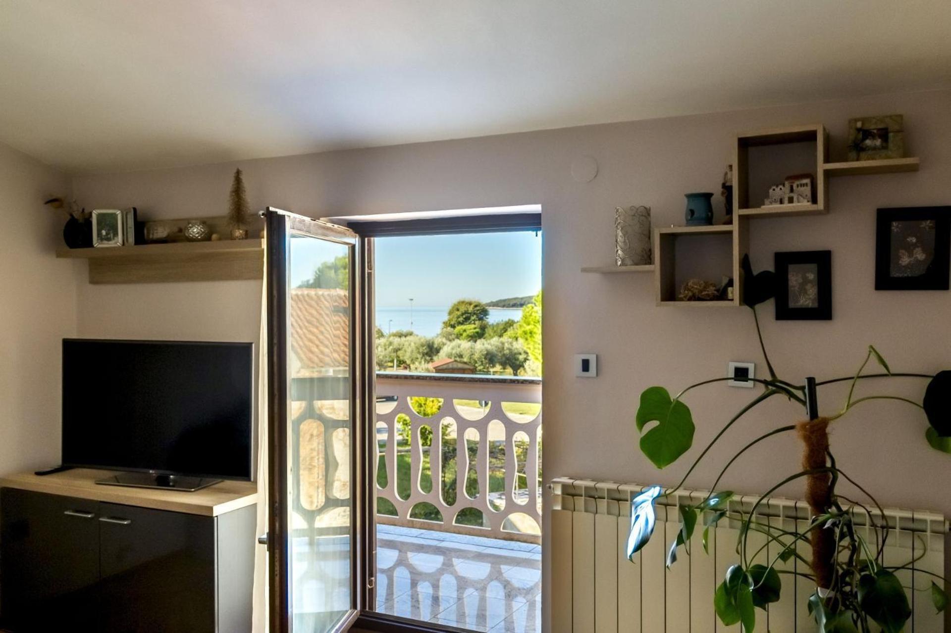 Apartments Mir Fazana Luaran gambar