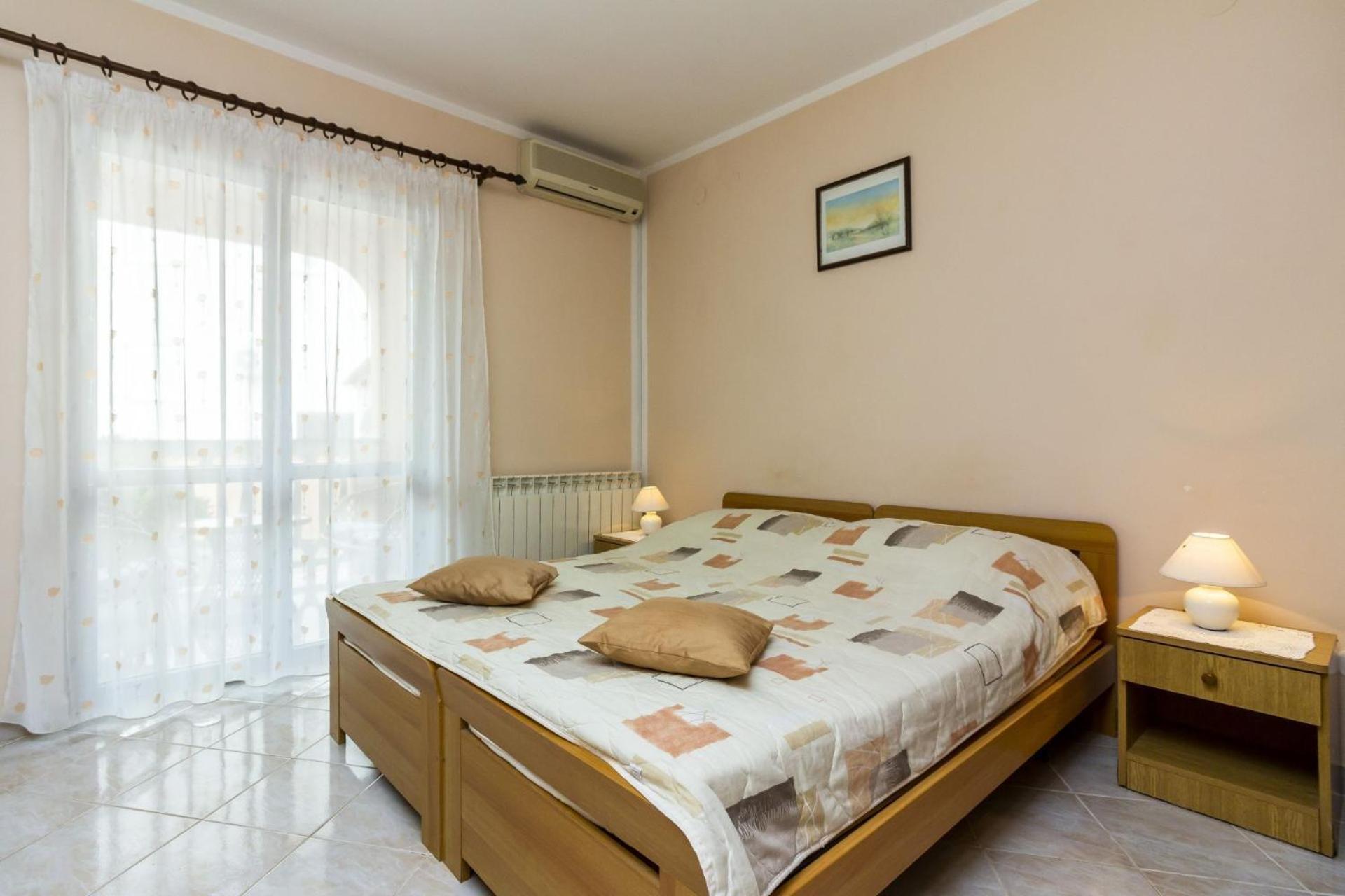 Apartments Mir Fazana Luaran gambar