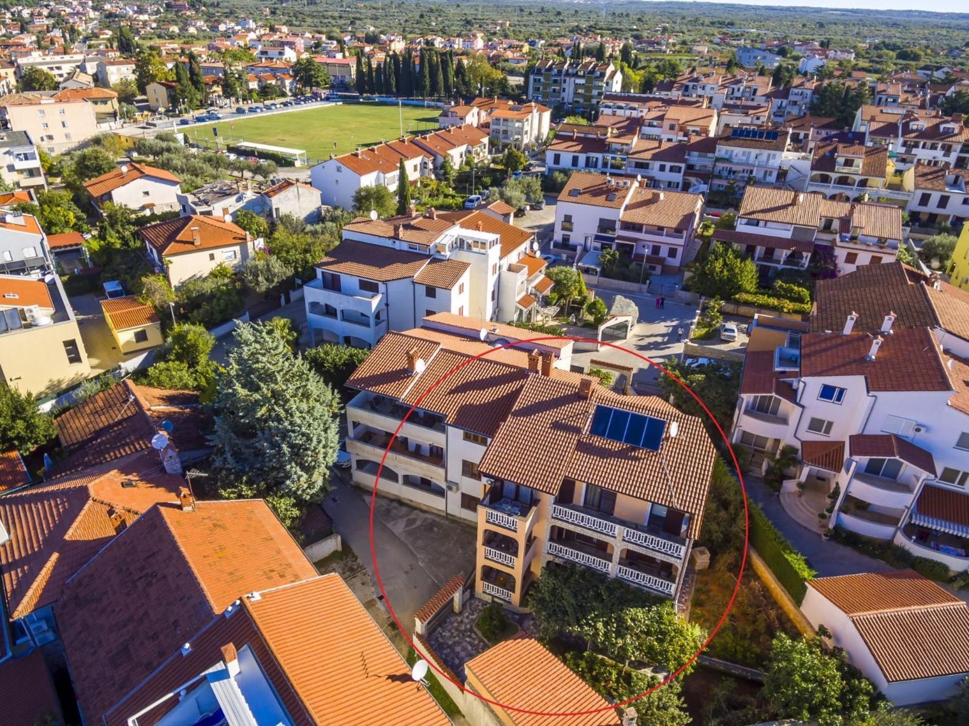 Apartments Mir Fazana Luaran gambar